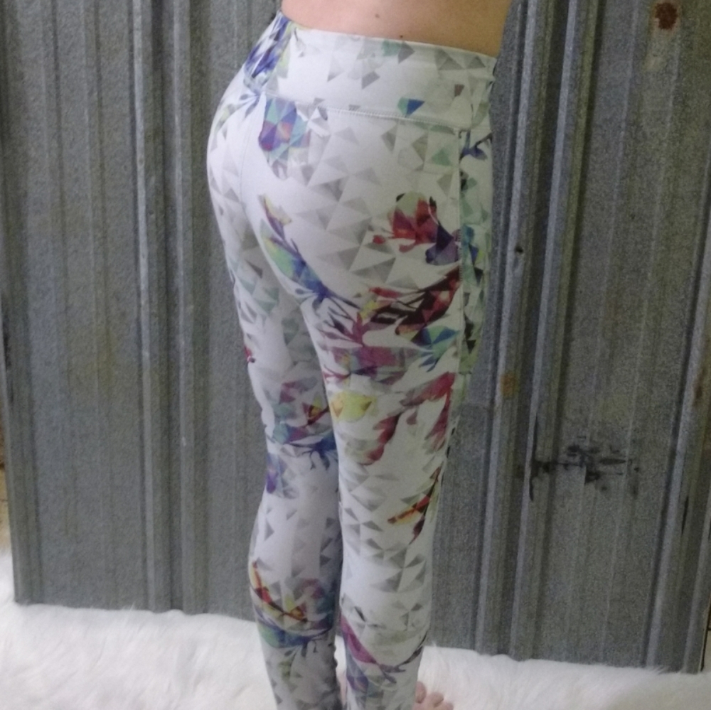Mossimo Marble Colored Leggings - Picture 3 of 8
